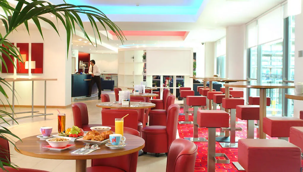 Ramada Encore Milton Keynes-1
