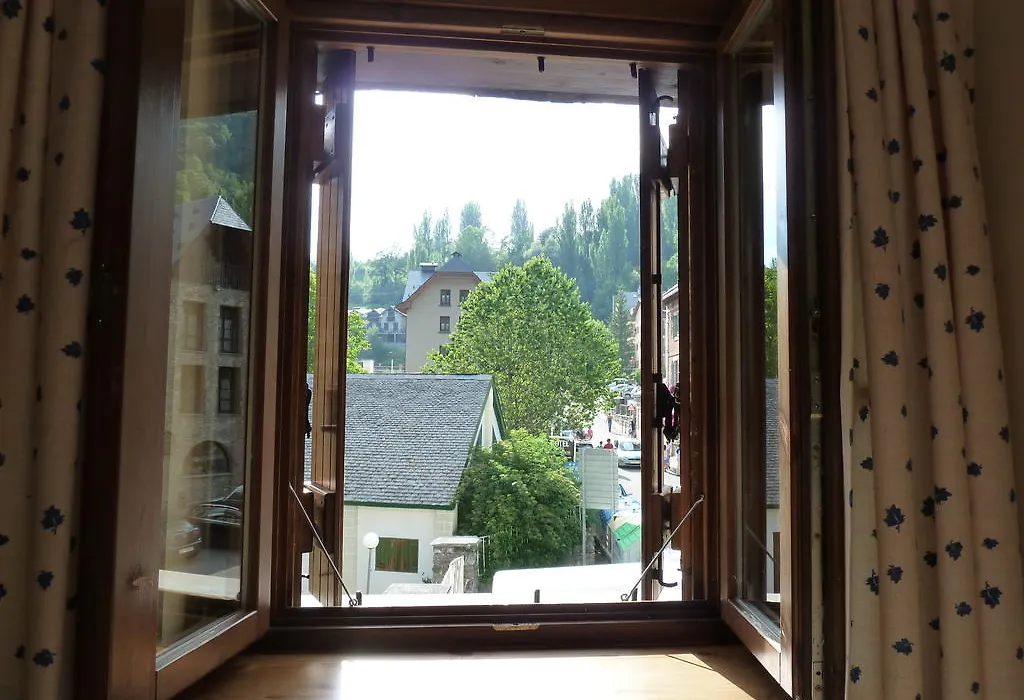 Apartahotel Faure-1