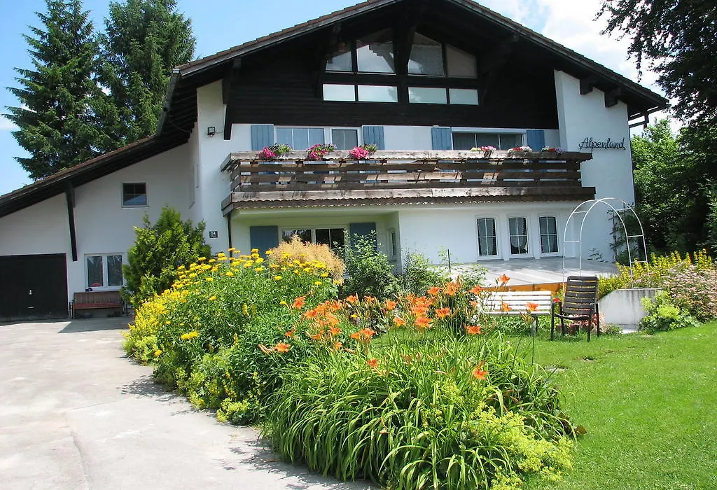 Gästehaus Alpenland-1
