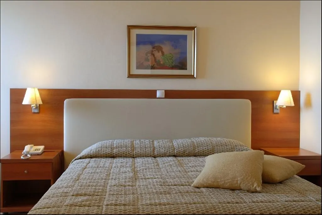 Hotel Nissaki Beach-1
