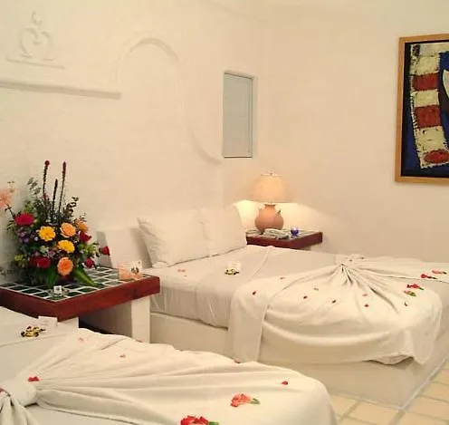 Worldmark By Wyndham Zihuatanejo-1