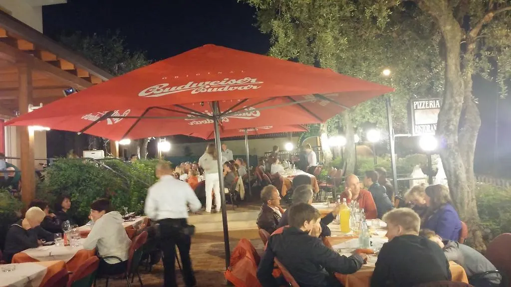 Albergo Bar Ristorante Alla Rama-1
