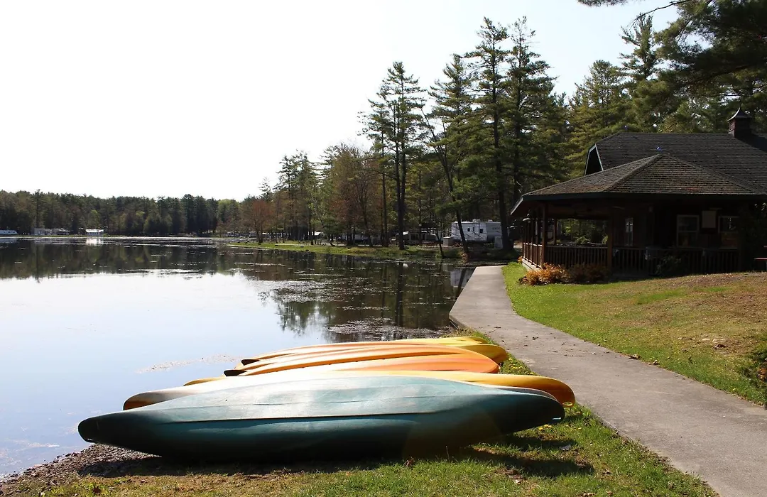 Alpine Lake Lakefront Cabin 5-1