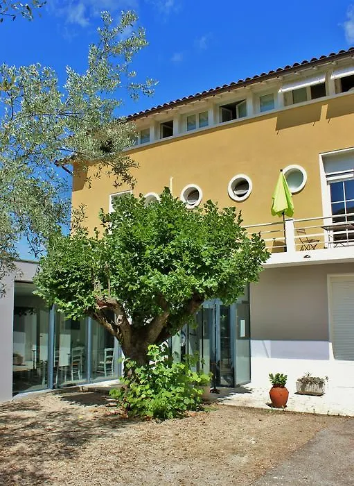 Hôtel La Caravelle-1