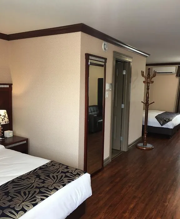 The Greensboro Inn-1