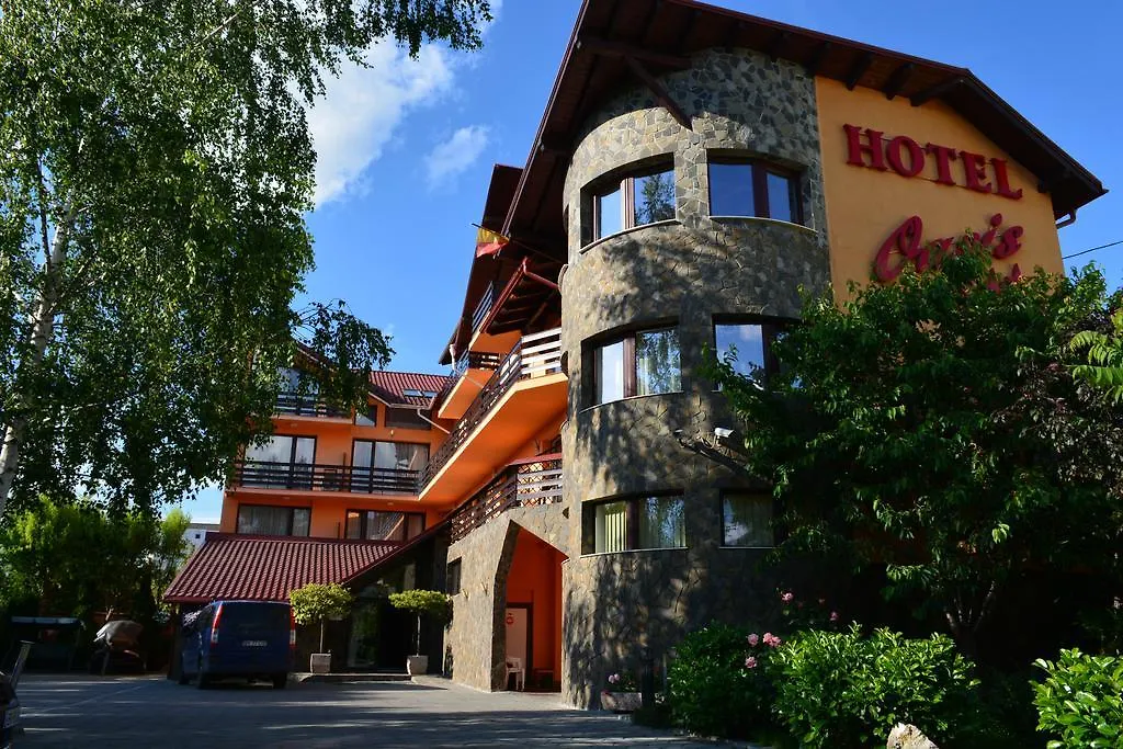 Hotel Oasis-1