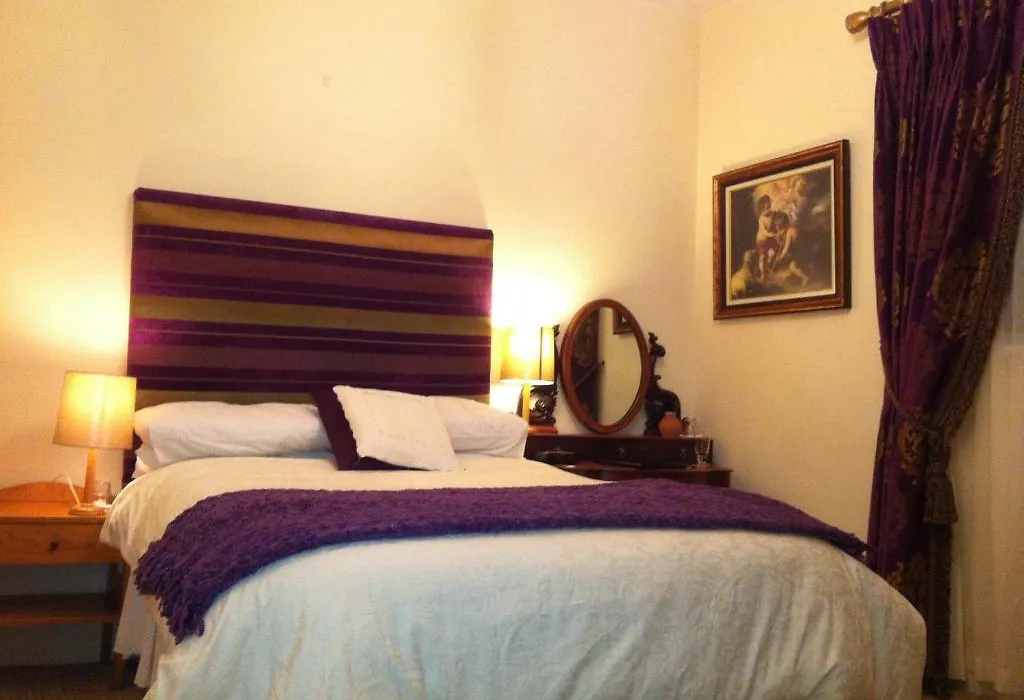 The Blue Door Bed & Breakfast-1