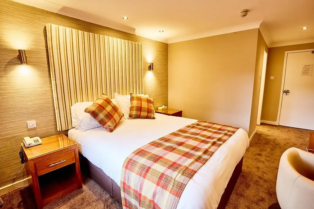 Abbotsford Hotel-1