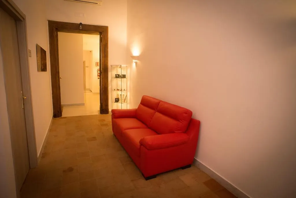 B&B Napolimilionaria Foria 242-1