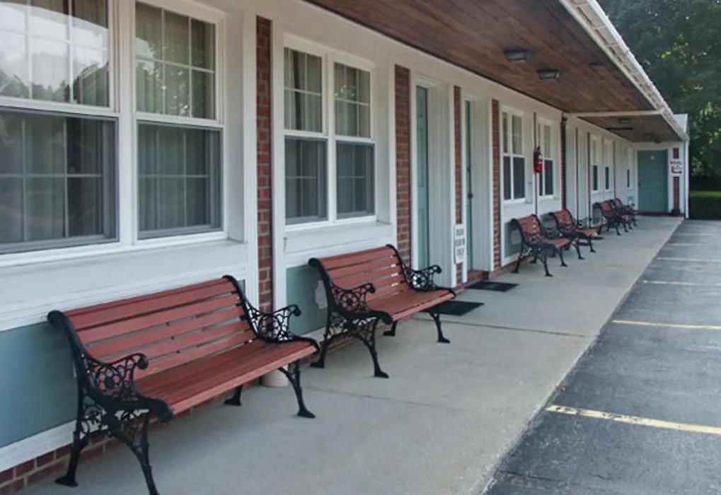 Catamount Motel-1