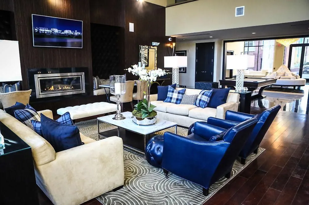 The Royal Worthington-1