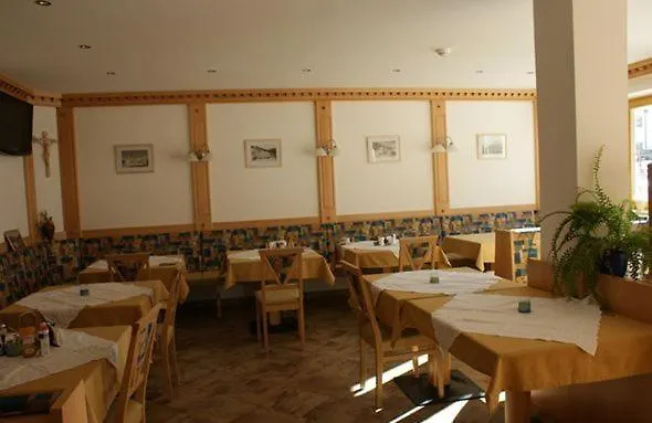 Haus Bergkristall-1