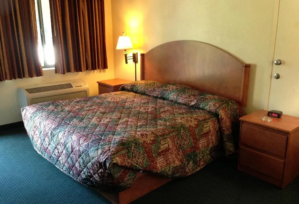 University Inn And Suites Tallahassee-1