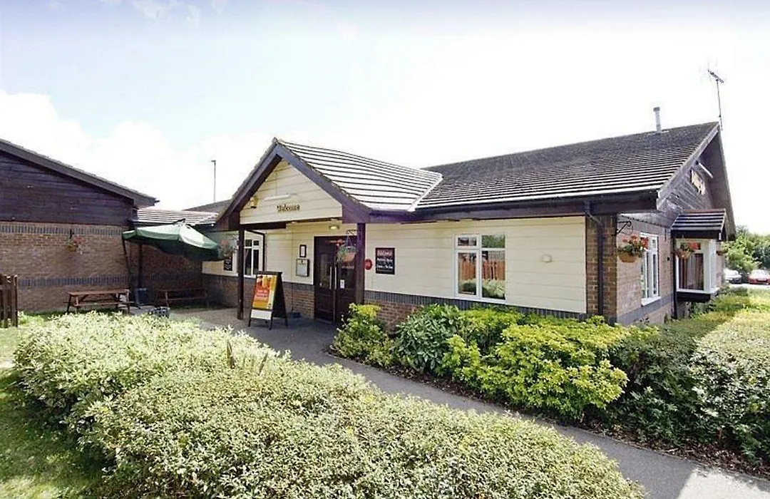 Premier Inn Sittingbourne Kent-1