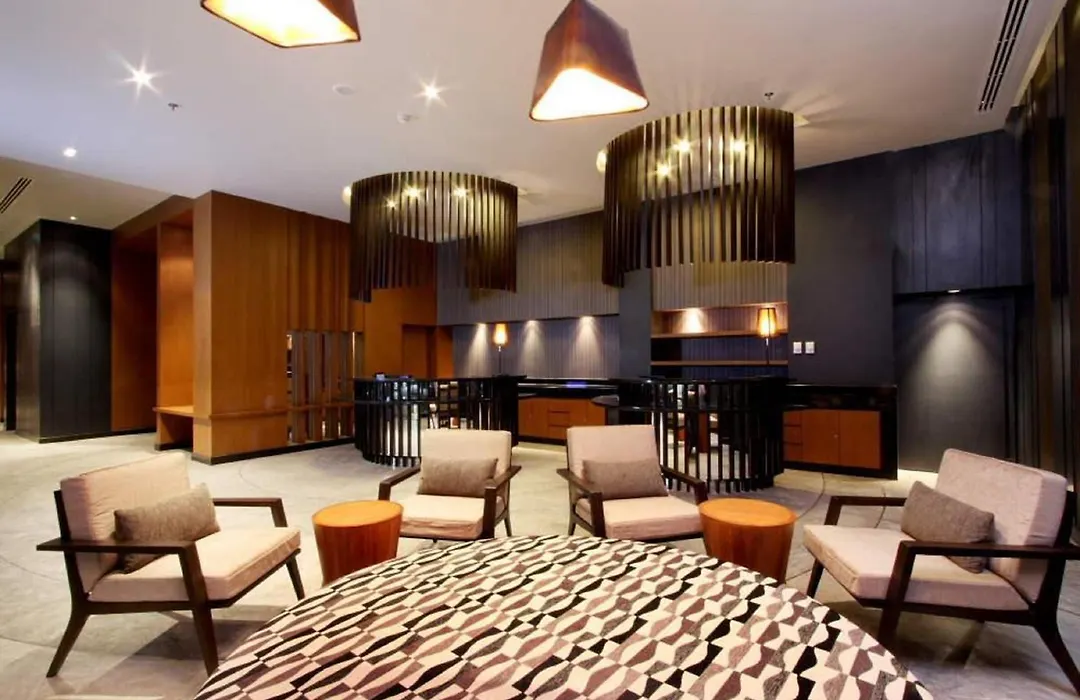Ashlee Hub Hotel Patong-1