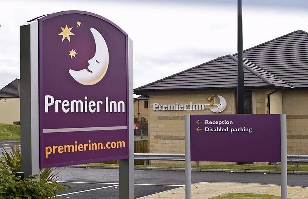 Premier Inn Dunfermline-1