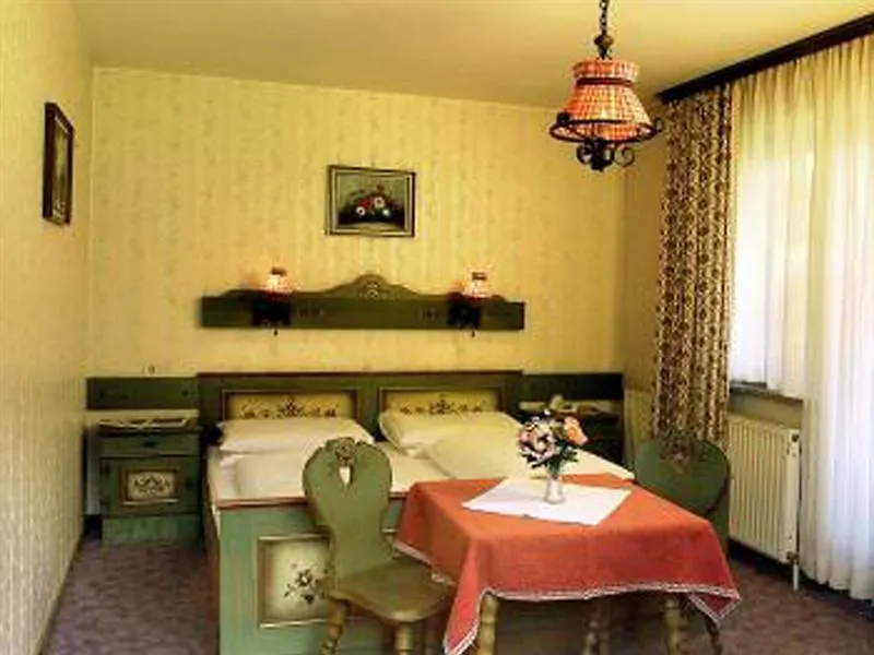 Gasthof Pension Alpenrose-1