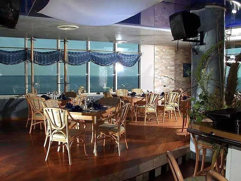 Odessa Hotel-1