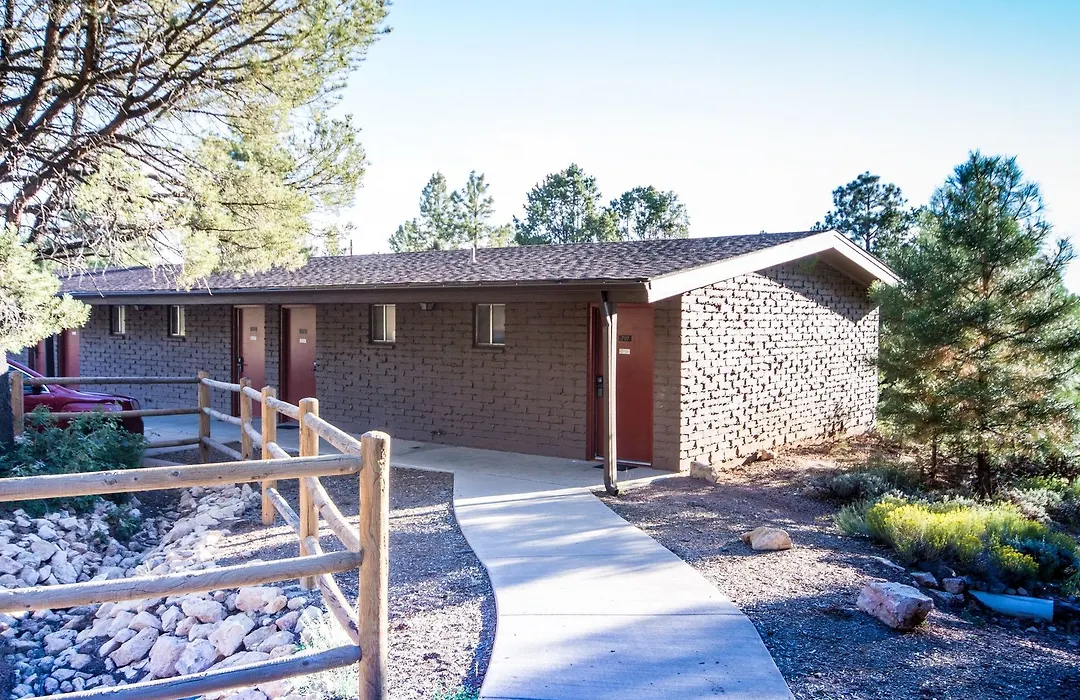 Yavapai Lodge-1