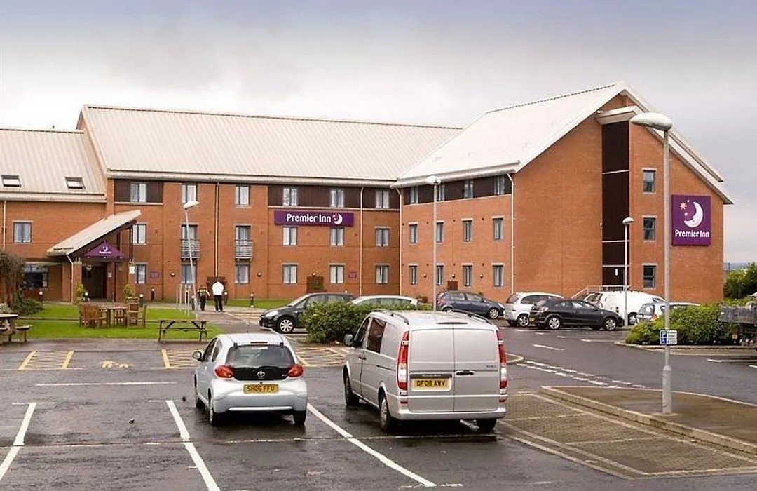 Premier Inn Edinburgh Leith Waterfront-1