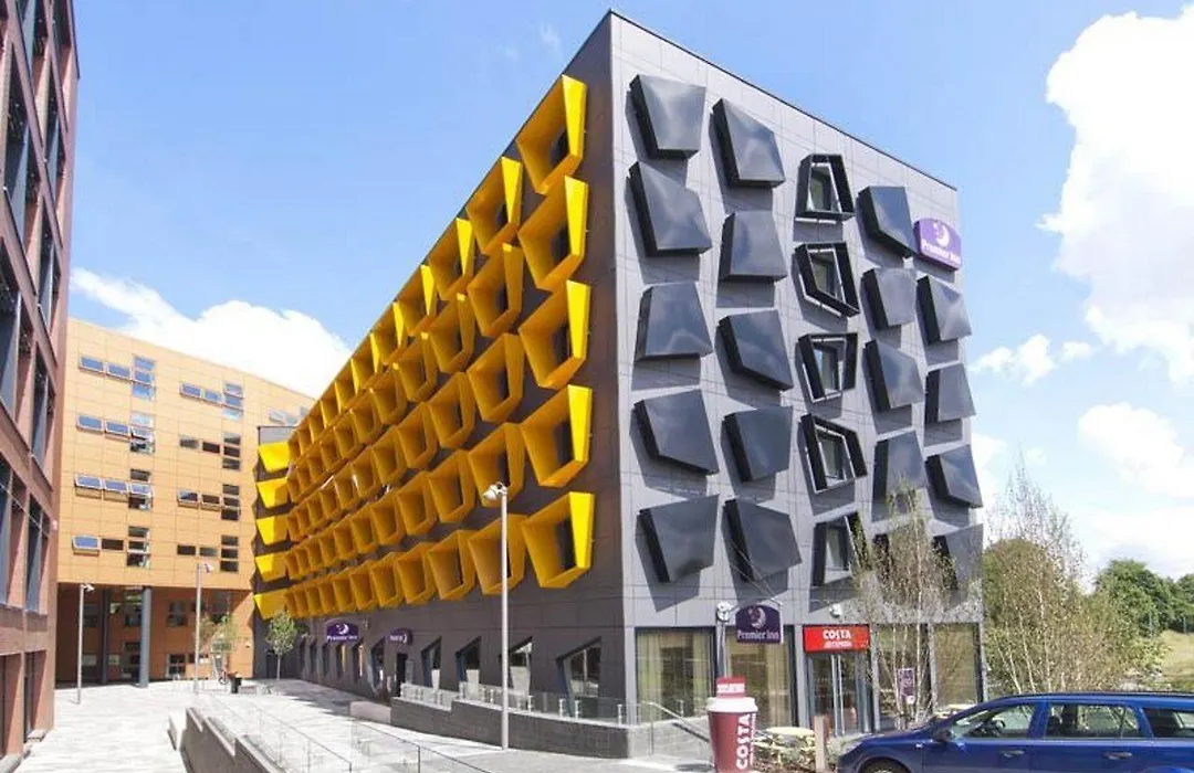 Premier Inn Manchester Bury-1