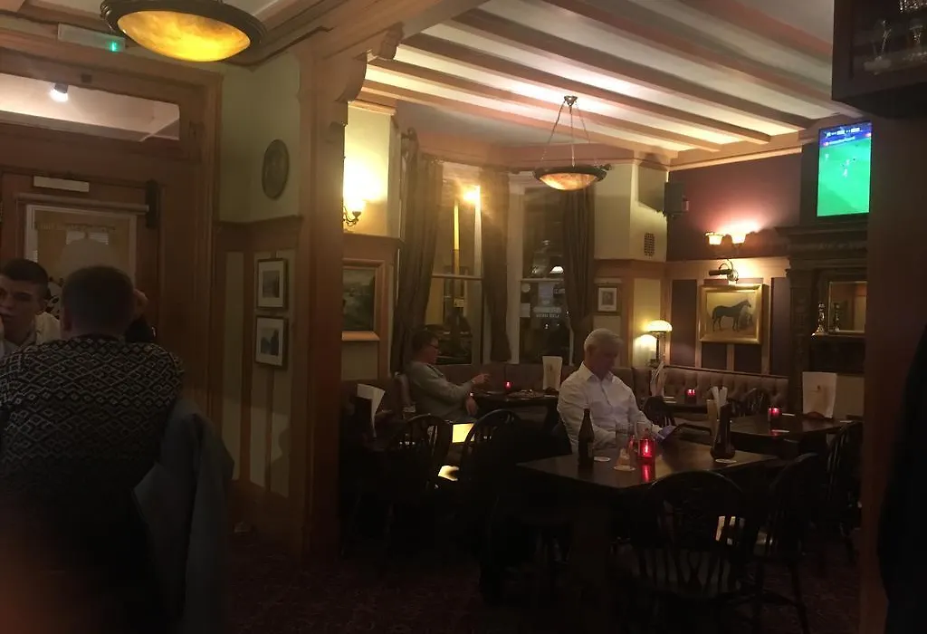 Dukes Head Inn-1