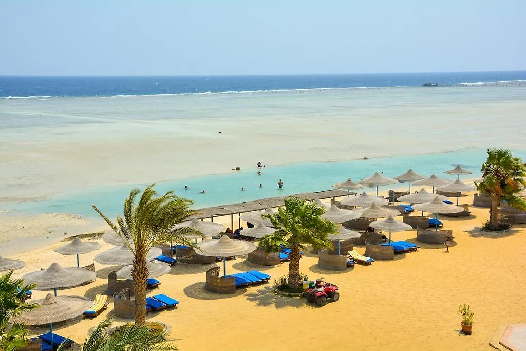 Blue Reef Red Sea Resort-1