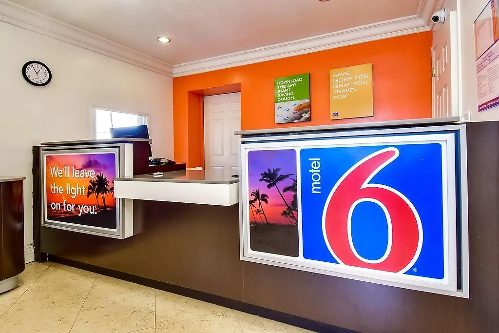 Motel 6 Garden Grove-1