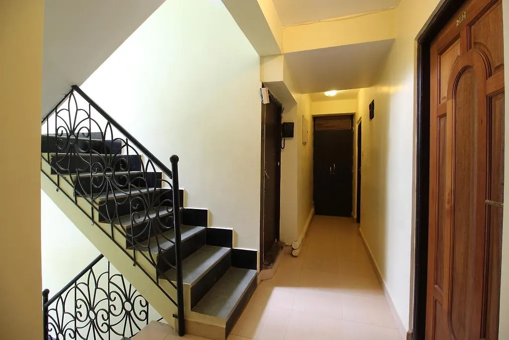 Roundcube Guest House-1