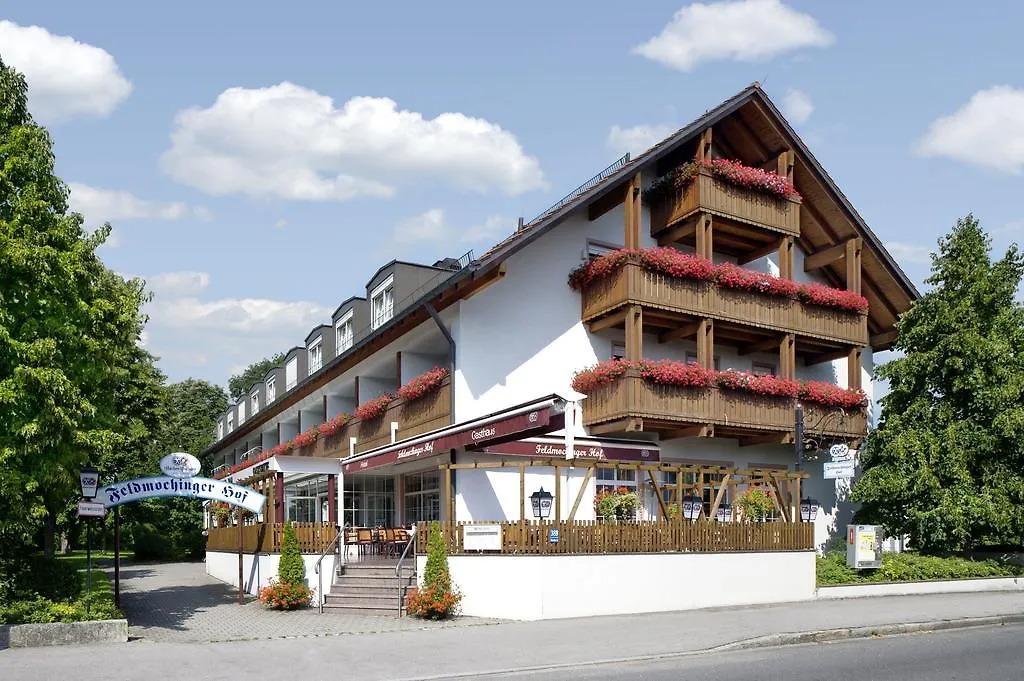 Feldmochinger Hof-1