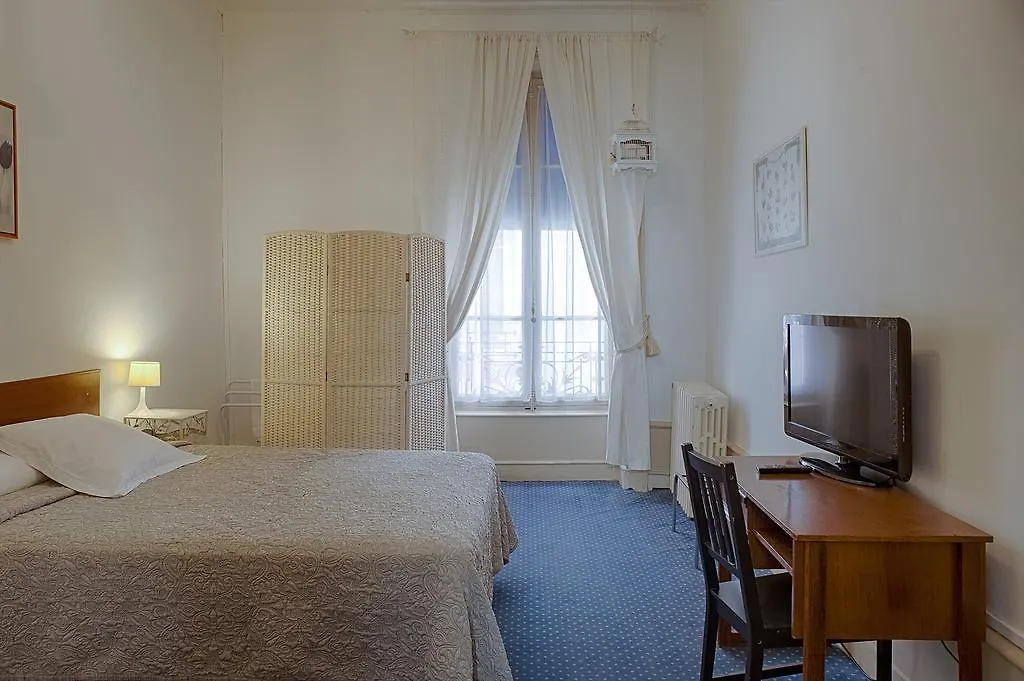 Hotel Des Facultes-1