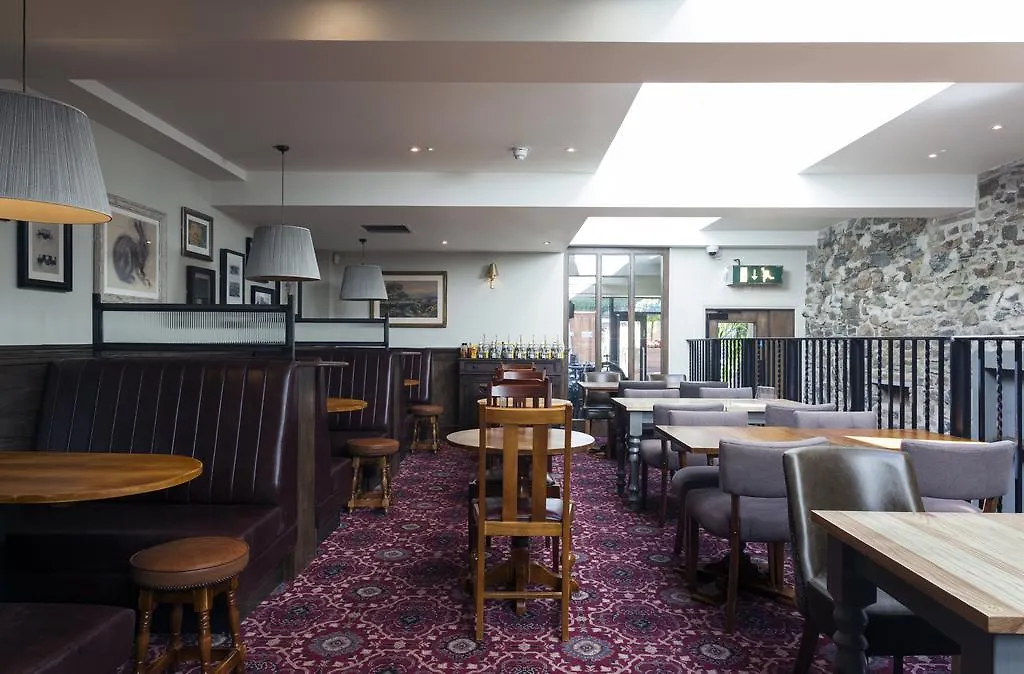 The White Hart Hotel Wetherspoon-1