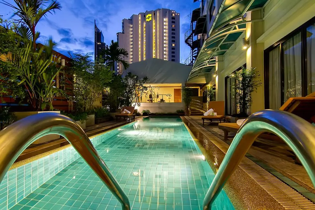 Bossotel Bangkok-1