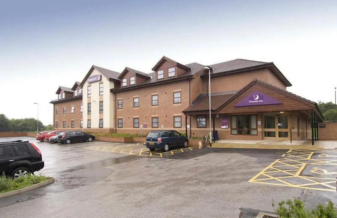 Premier Inn Ripley-1
