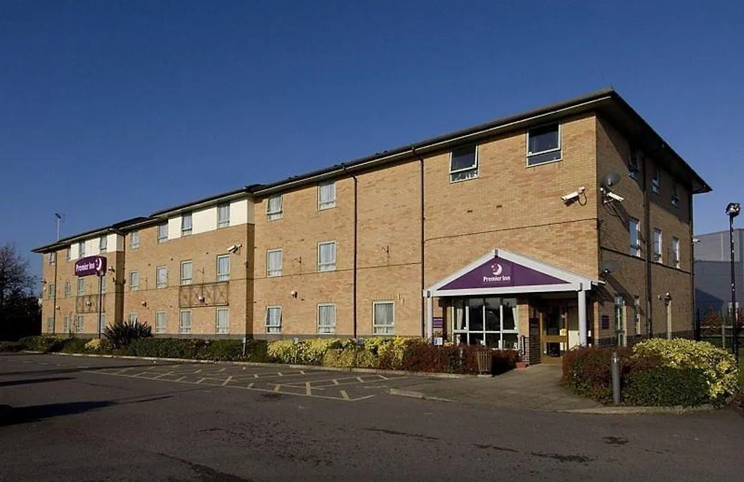 Premier Inn Ashford Central-1