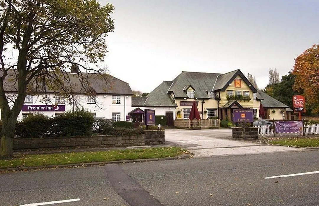 Premier Inn Wirral-1