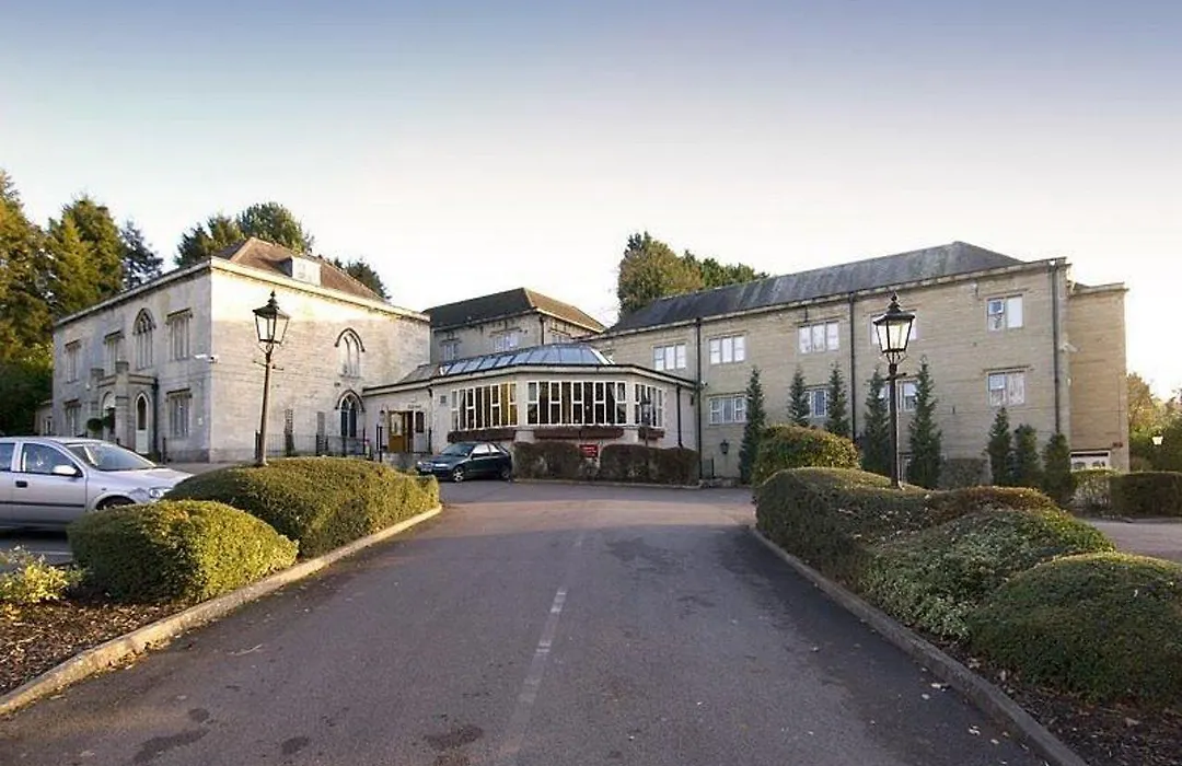 Premier Inn Stroud-1