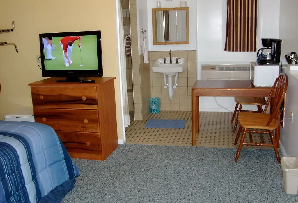 Paintbrush Inn-1