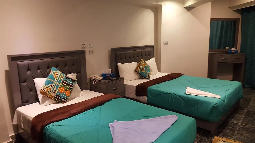 Nile Boutique Hotel At Nile Plaza-1