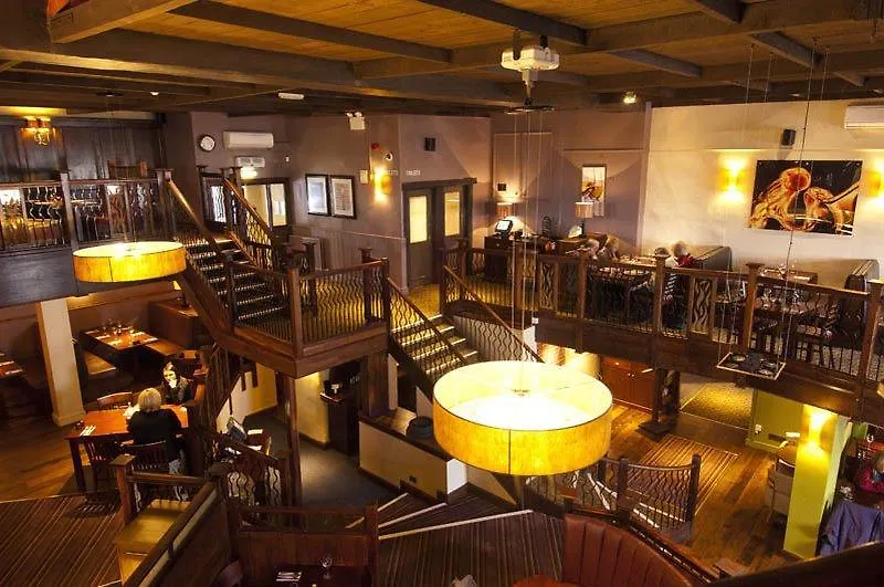Premier Inn Rainham-1