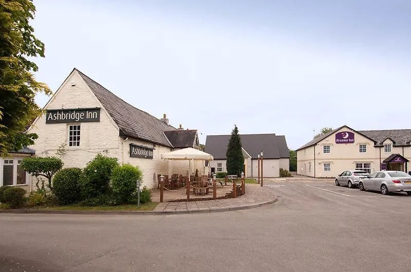 Premier Inn Cwmbran-1