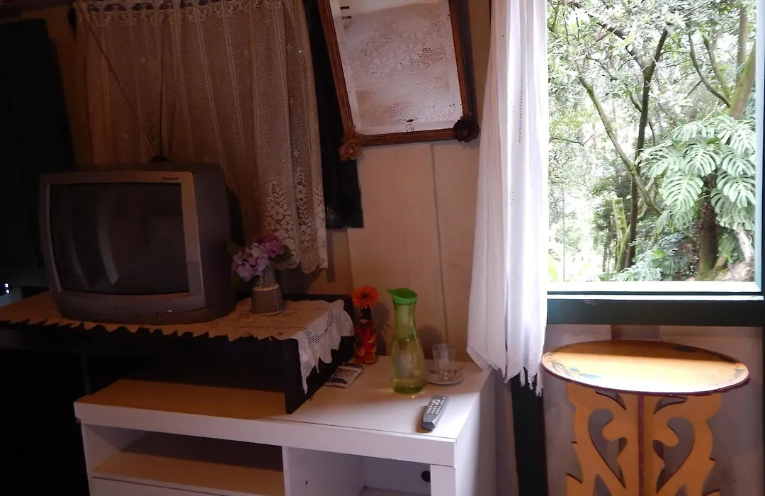 Pouso das Glicínias - B&B-1