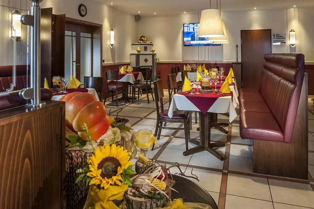 Hotel Hilker-1