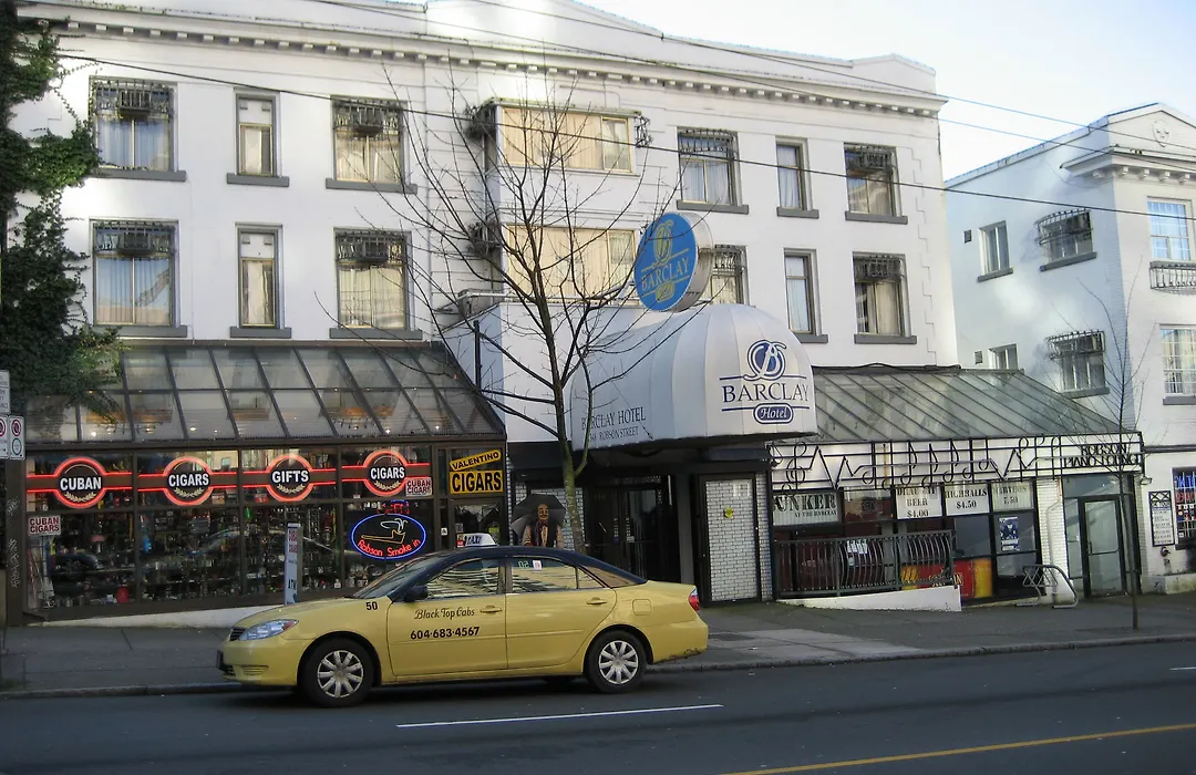 Barclay Hotel-1
