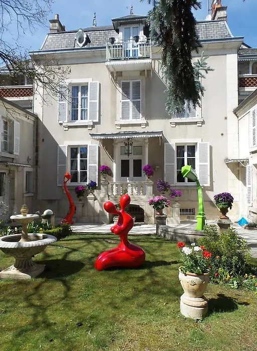 Le Cedre Bleu-1
