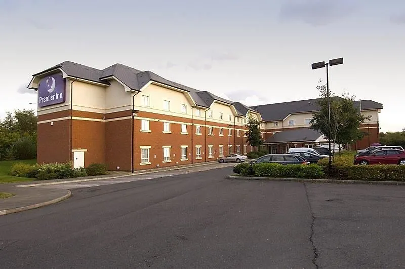 Premier Inn Warrington-1