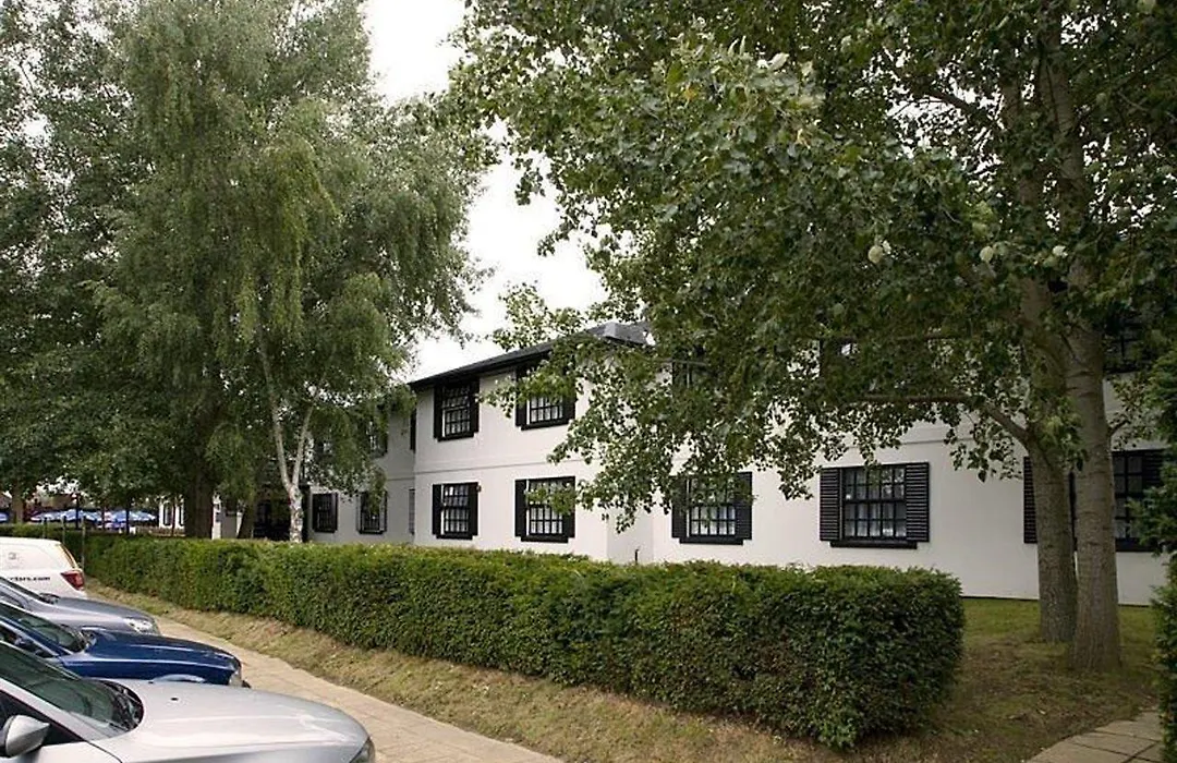 Premier Inn Cobham-1