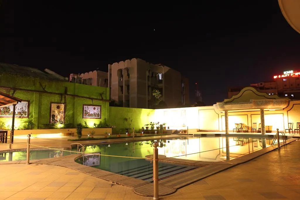 Femina Hotel-1
