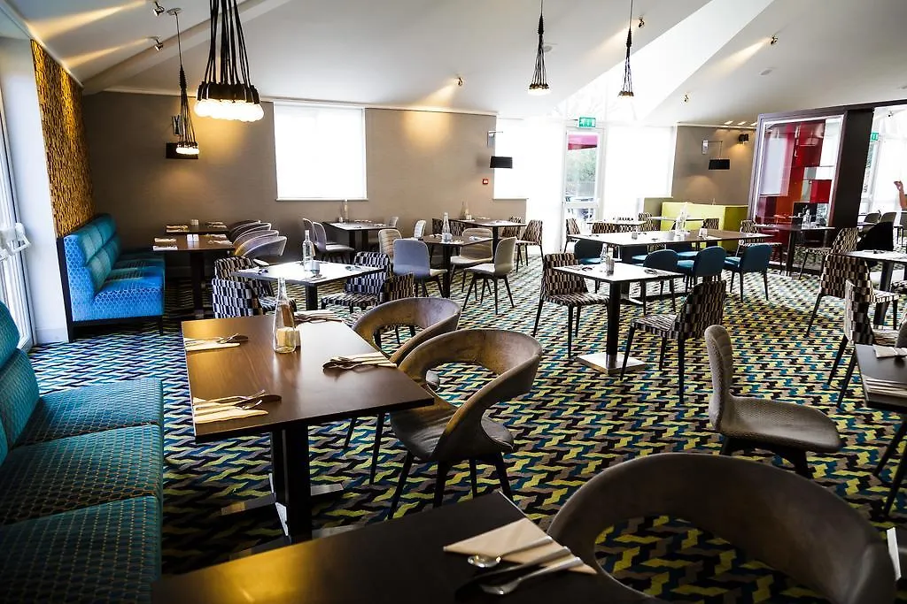 Novotel Stevenage-1