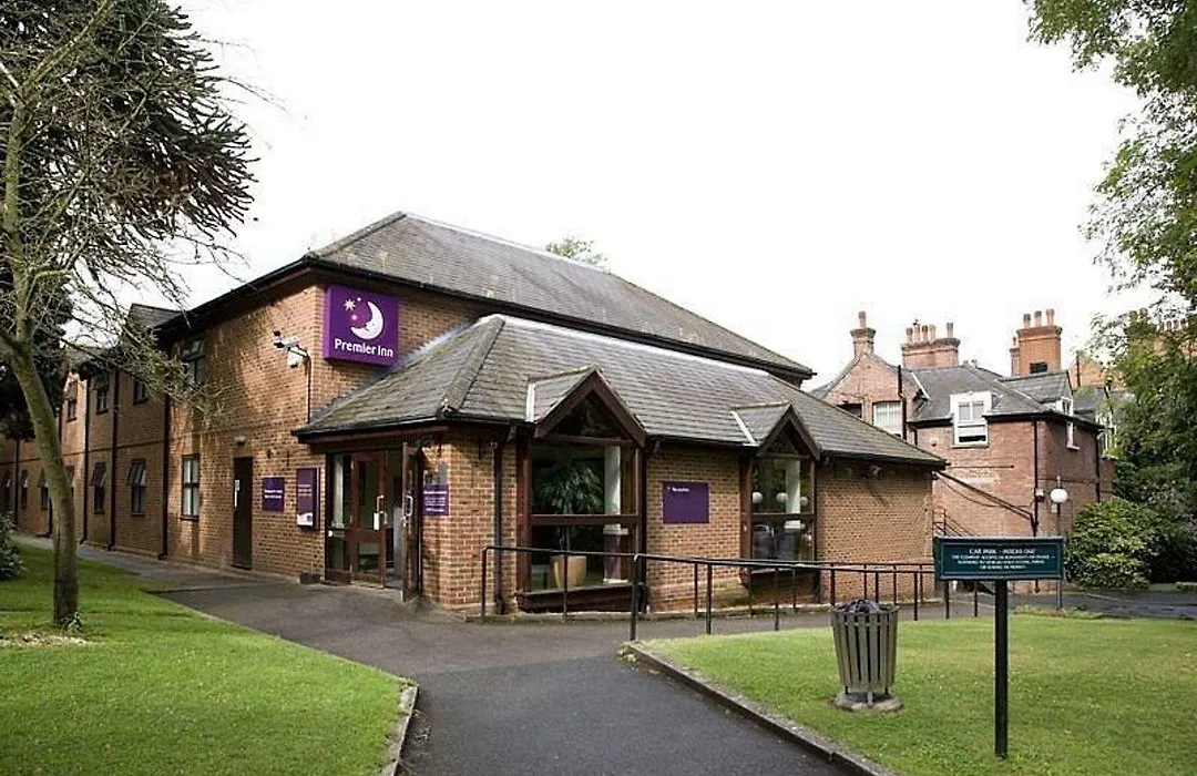 Premier Inn London Croydon South - A212-1